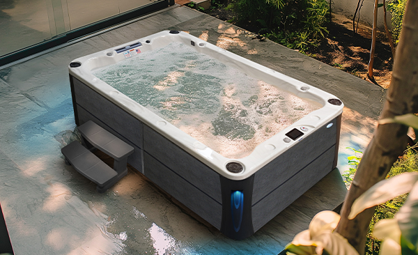 Deck Series Mill Villen hot tubs for sale